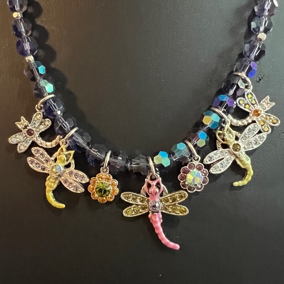 KIRKS FOLLY DRAGONFLY FACETED BEADED CHARM STATEMENT NECKLACE - Picture 9 of 13